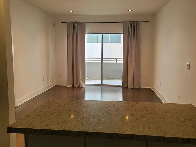 1730 Sawtelle Blvd #304 — Photo 4
