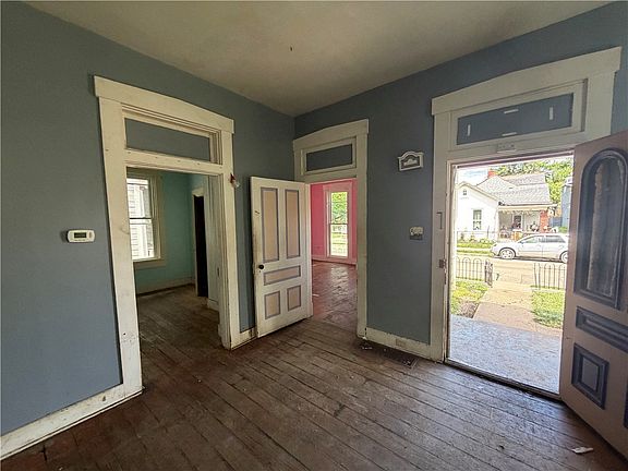 3rd image of 58 Clover St