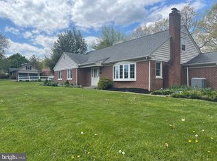 2424 Bergey Rd, Hatfield, PA 19440