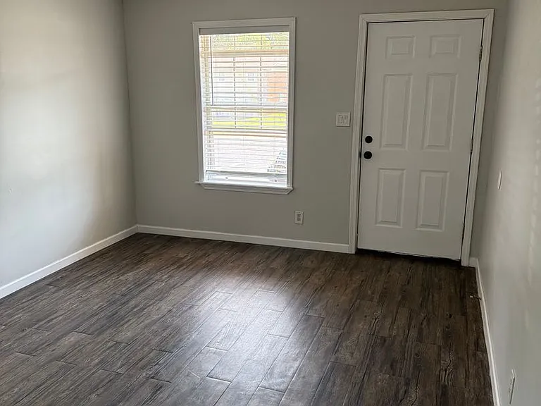 The Ridge Apartments — Photo 8