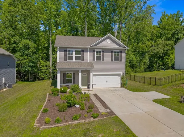 430 Johnson Rd, Central, SC 29630