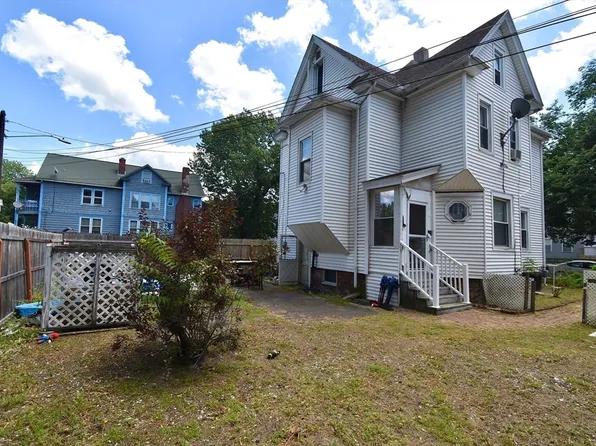 98 Alderman St, Springfield, MA 01108
