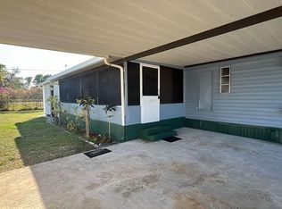 4046 67th Ln N, Riviera Beach, FL 33404