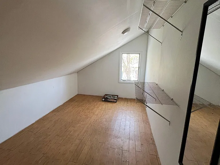 104 Hugh Ln — Photo 16