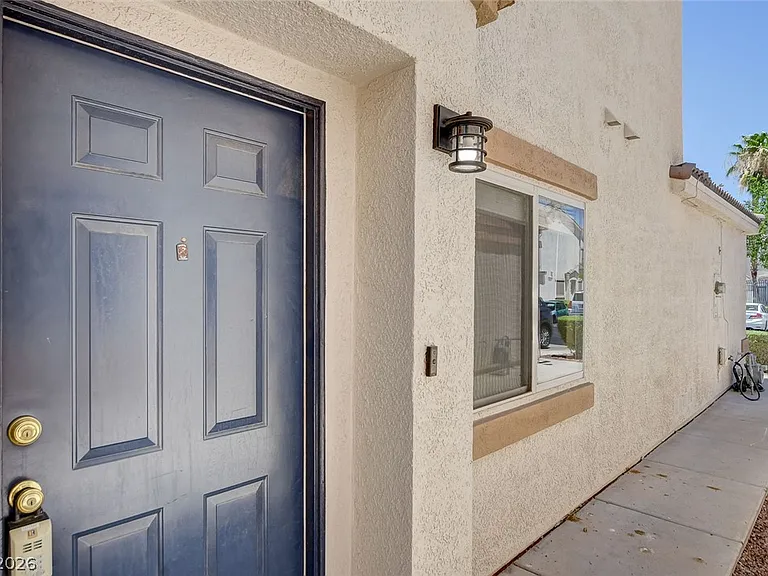 3290 Dragon Fly St — Photo 5