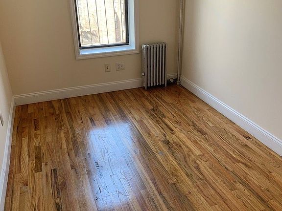 2nd image of 541 Bergen St APT 3