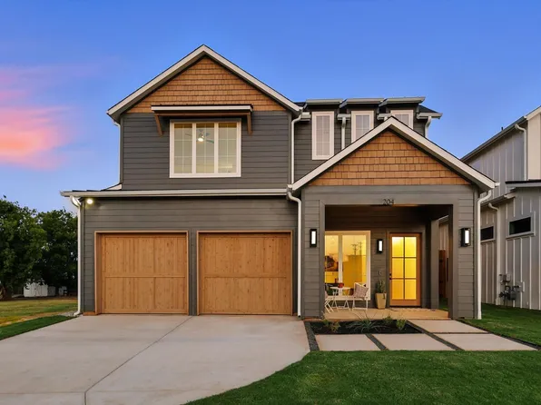 204 Pine St, Roanoke, TX 76262