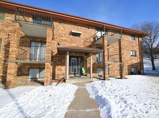 811-860 Hawkeye Dr #2, Dubuque, IA