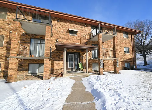 830 Hawkeye Dr Photo 1 830 Hawkeye Dr Photo 1