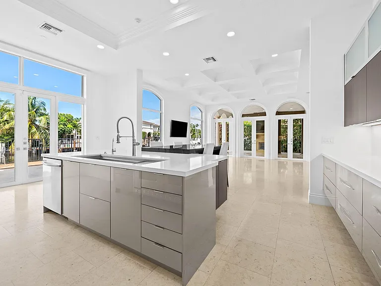 861 Nafa Dr — Photo 26