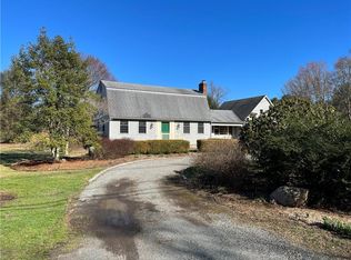 2711 Ministerial Rd, South Kingstown, RI 02892