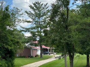 8603 Fostoria Rd, Fostoria, MI 48435