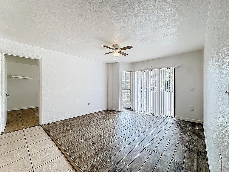 5977 Village Cir #5977 — Photo 5