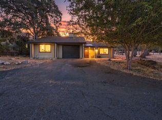 41113 Oak Ridge Drive #A, Three Rivers, CA 93271