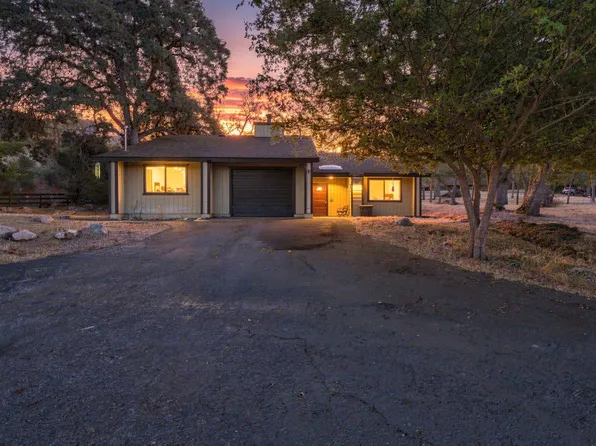 41113 Oak Ridge Drive #A, Three Rivers, CA 93271