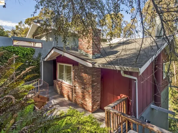 6427 Westover Dr, Oakland, CA 94611