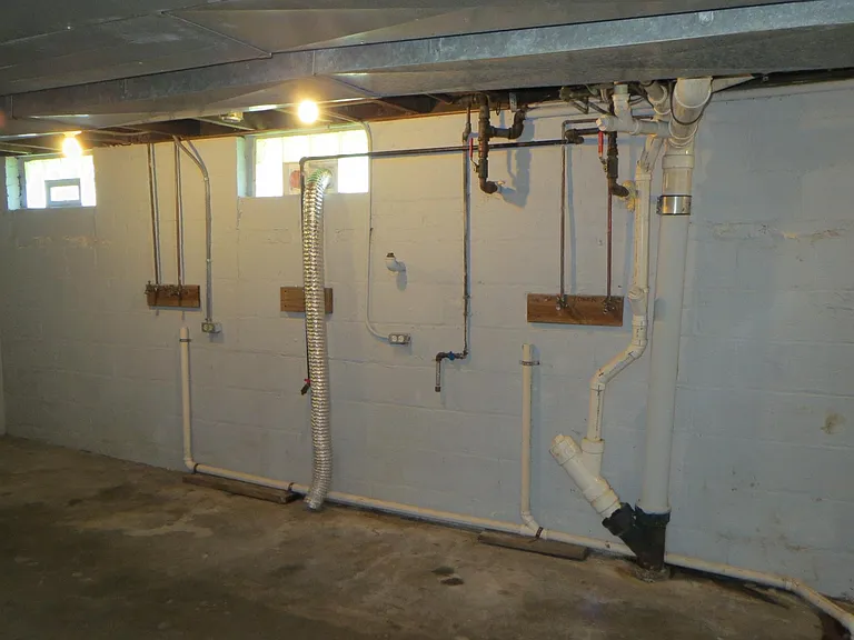 582 South Ave #LOWER — Photo 11