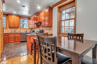 Rented by Avi Nash Associates