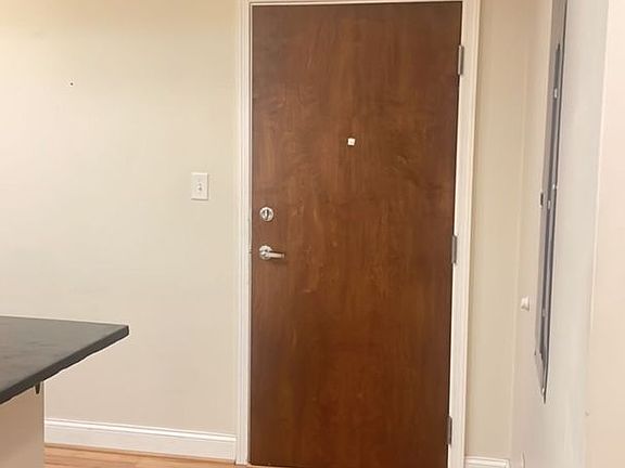 5th image of 650 N Lee Hwy APT 13