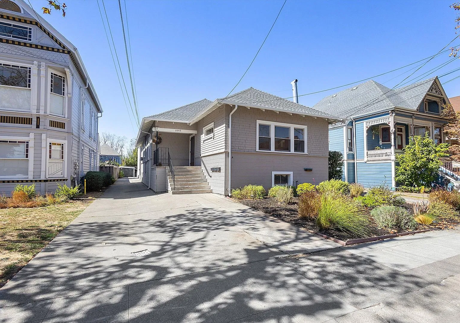 1545 Verdi St #A - 3 bedroom | 2 bath | Single family home — Photo 1