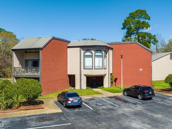 4100 Chicot St #4104F