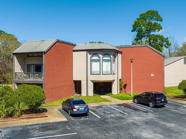 Compass Pointe Apartments