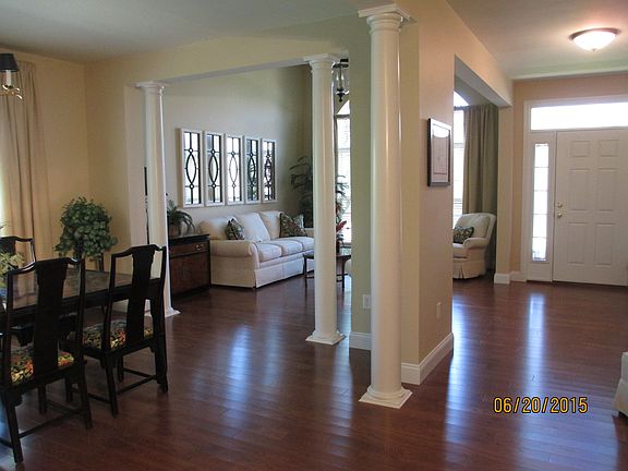5th image of 126 Kendall Bluff Ct