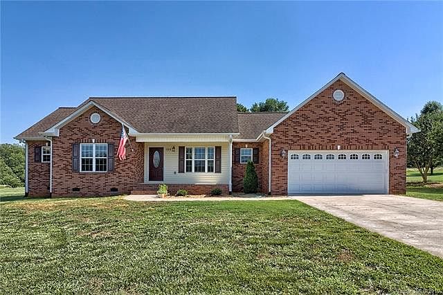 1st image of 105 Mallory Ln
