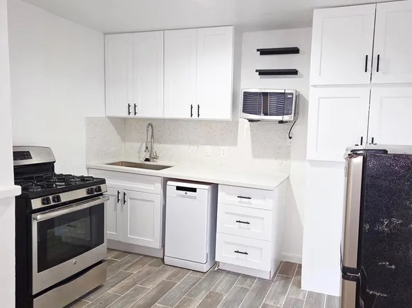 903 Wooding St, Houston, TX 77011