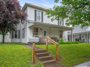525 E Washington St, Winchester, IN 47394
