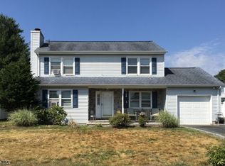 14 Southhall Ct, Wayne, NJ 07470