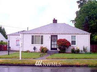 17247 33rd Ave S, Seattle, WA 98188