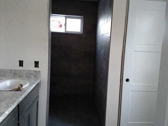 4th image of 3089 Summerfield Dr