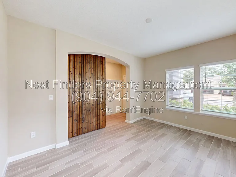 9084 Westwick Ln — Photo 4