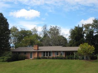 707 Bryant St, Eden, NC 27288