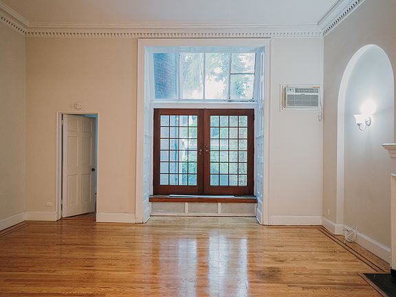 4th image of 43 E 67th St APT 2B
