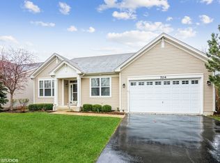 704 Bohannon Cir, Oswego, IL 60543
