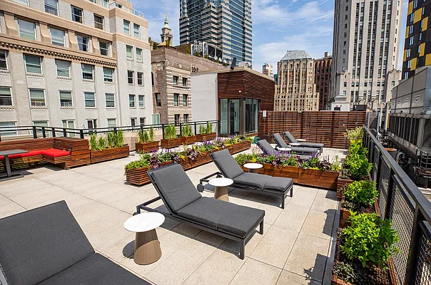 Sold by Corcoran | media 19