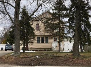 95 Lincoln Park Rd, Pequannock, NJ 07440