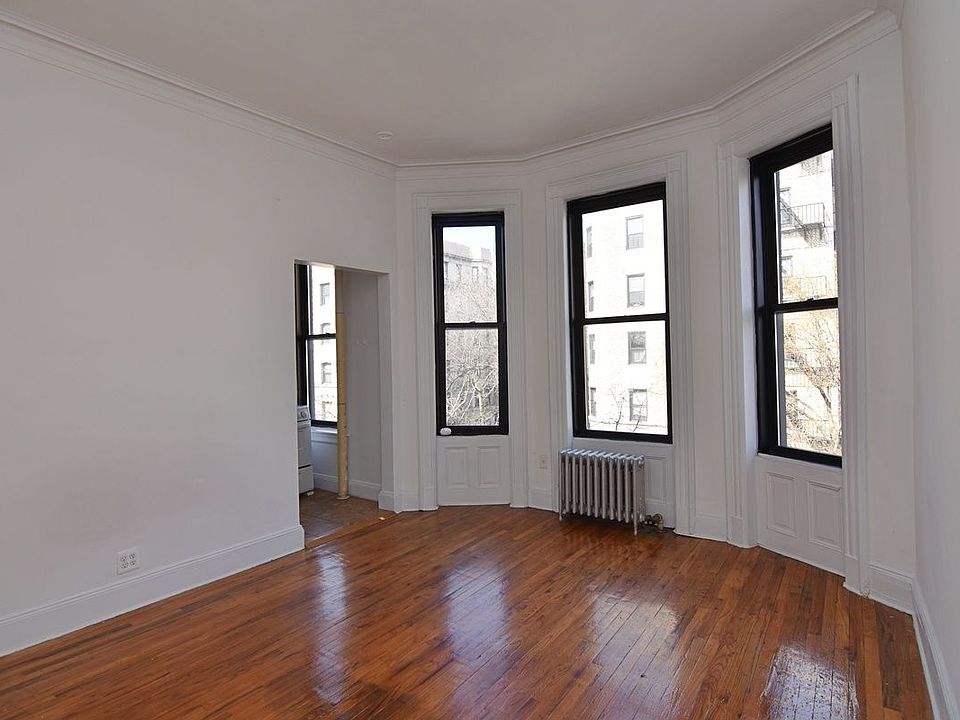 1st image of 401 Convent Ave APT 4B