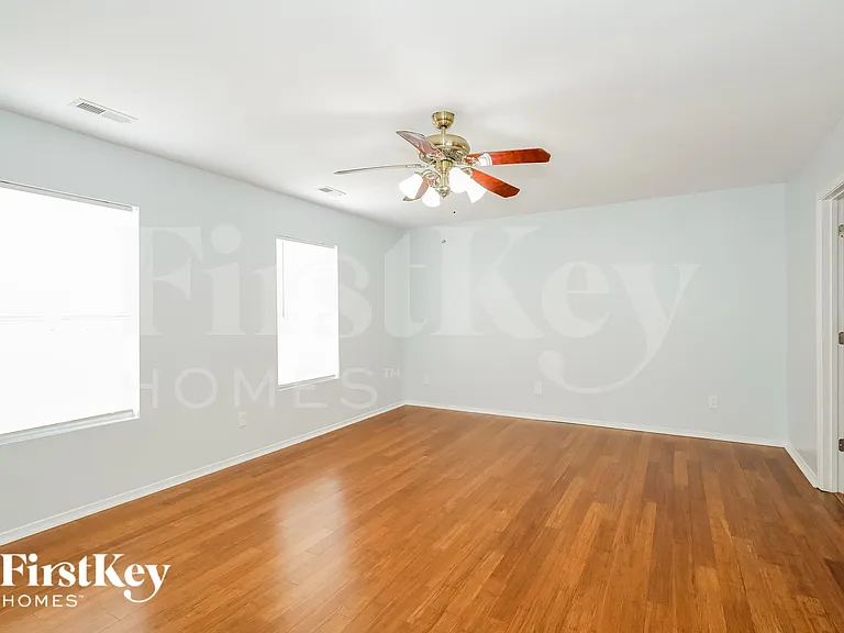 16315 Circlegreen Dr — Photo 11