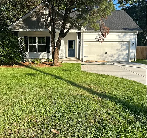 1831 Woodland Rd Photo 1