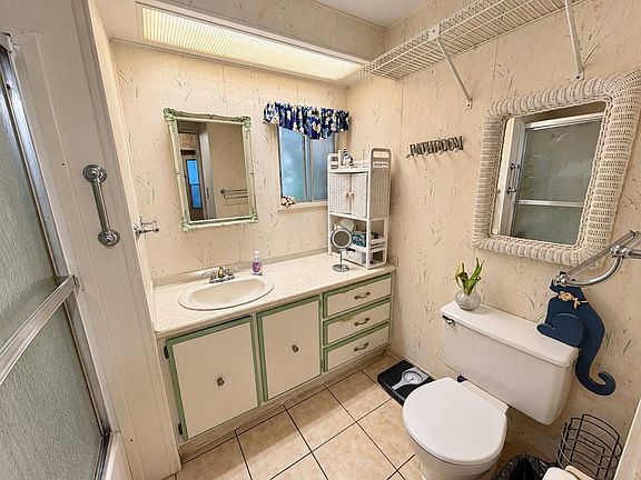 5th image of 25484 Lake Wohlford Rd E #25