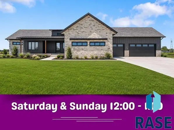 Meadowlark St, Harrisburg, SD 57032