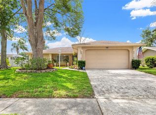 3360 Masters Dr, Clearwater, FL 33761