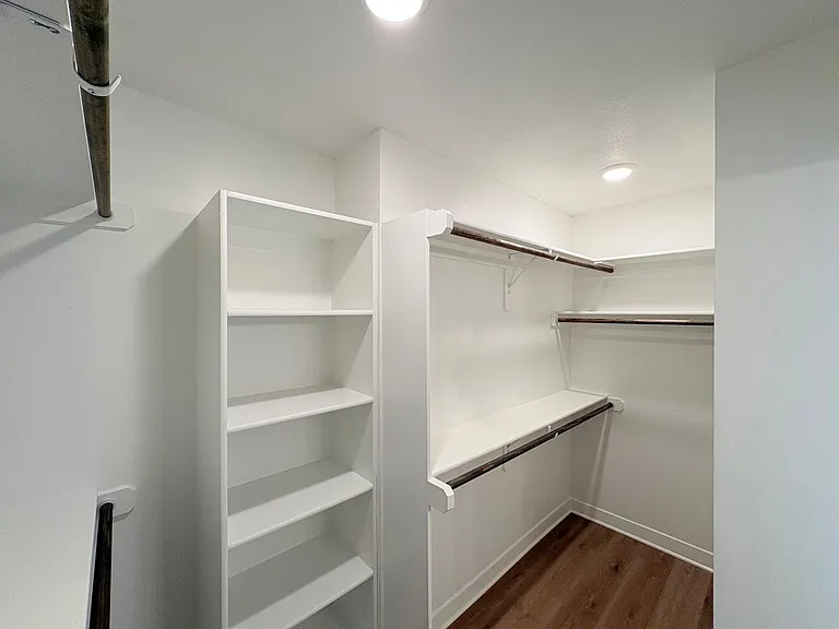 9301 N Lenox Ave — Photo 11