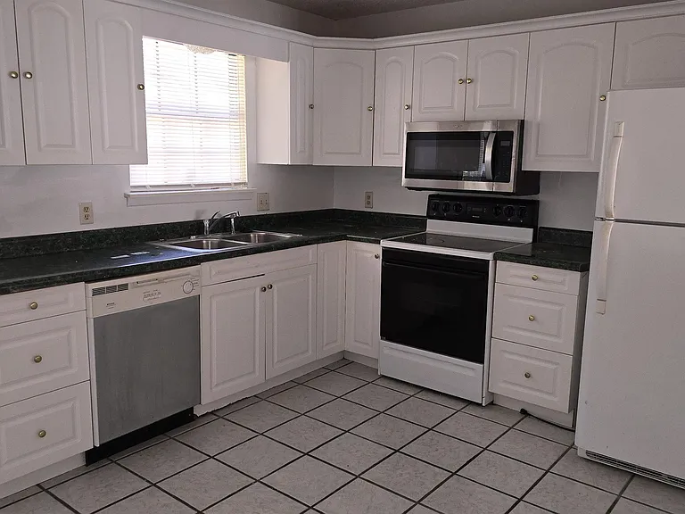 436 Tallulah Trl — Photo 5