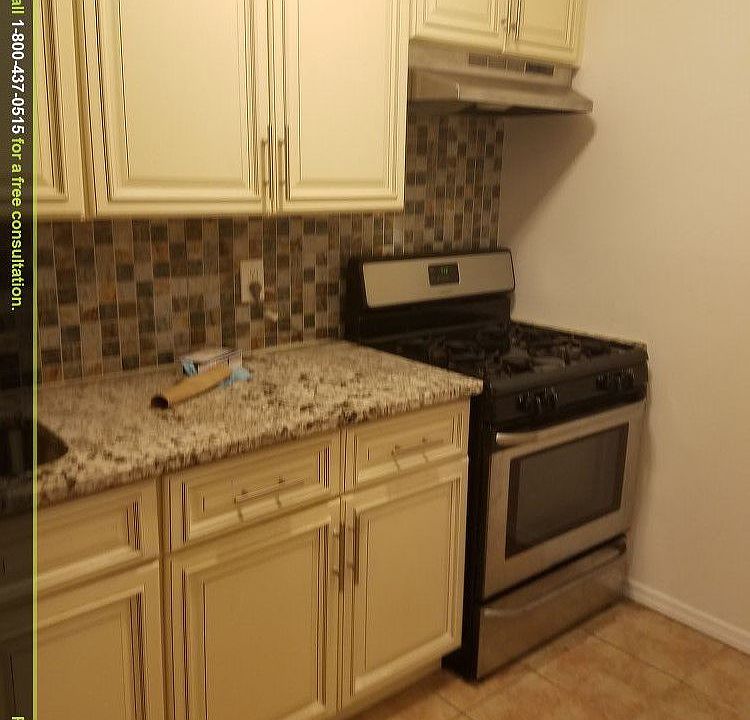 2nd image of 998 New York Ave #2