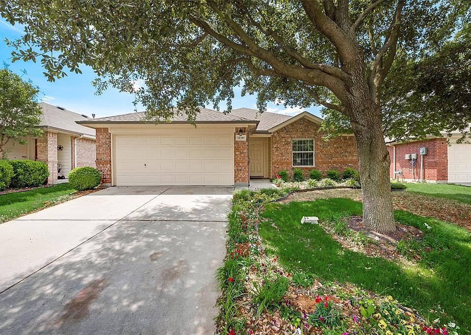 1st image of 12141 Macaroon Ln