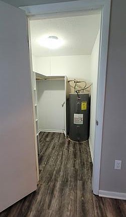 5th image of 1005 Cato Ln #17324199